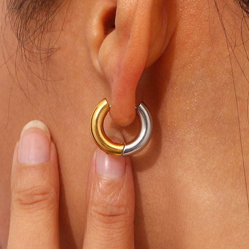 Classic Stainless Steel Hoop Earrings For Women Gold Silver Color Simple Smooth Round Ear Rings Daily Wearing Jewelry Gift